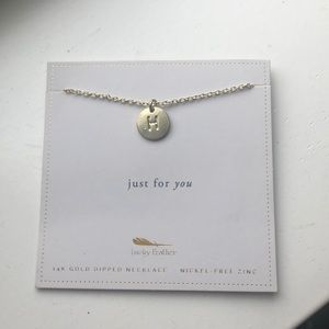 Gold “H” necklace